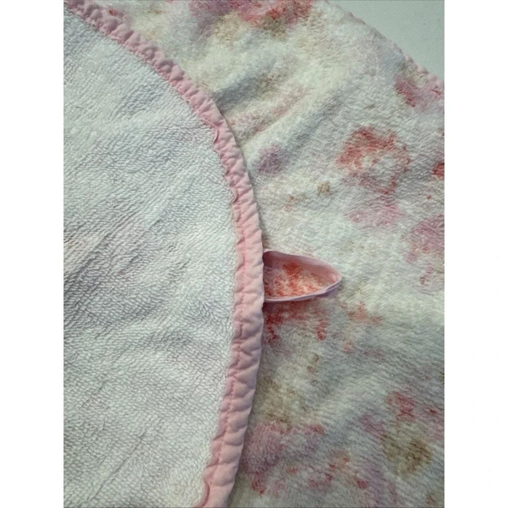 VTG‎ Pair 2 Pink Floral Bathroom Hand Towels Round Hanging Grandma Made 16
